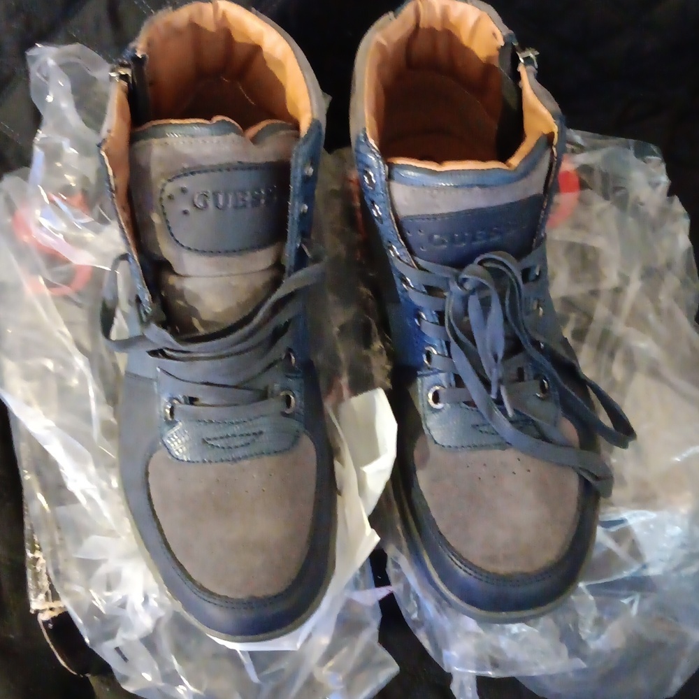 Men's Guess Boots, ankle. Worn once